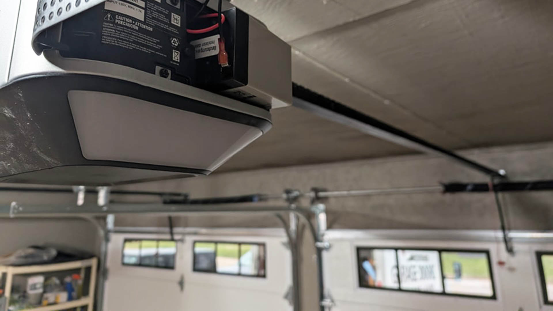 midwest-overhead-door-signs-of-wearing